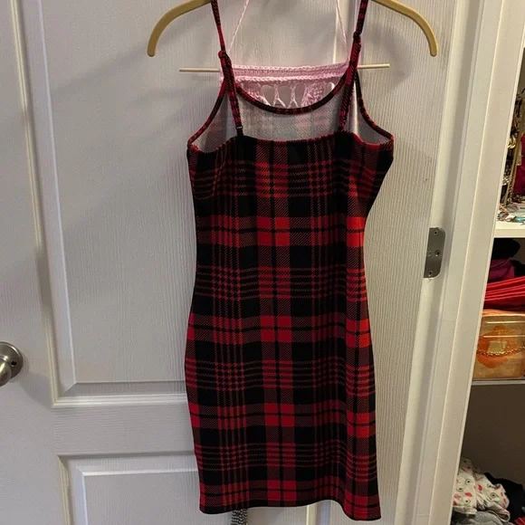 SHEIN Red and Black Plaid Mini Dress - Picture 2 of 3